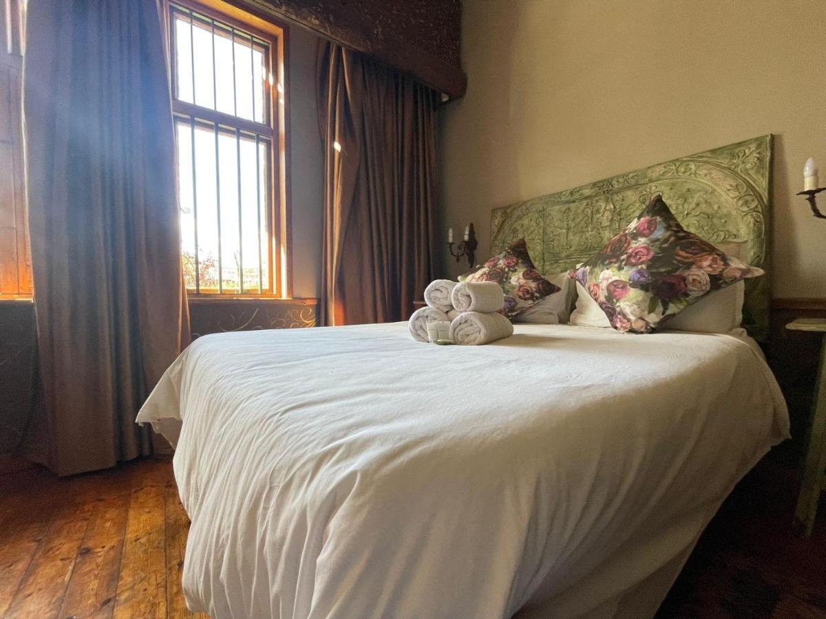 The Green Acorn Guest House Фіксбург Екстер'єр фото